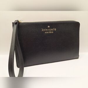 Kate Spade New York Saffiano Black Leather Wristlet Zip Clutch